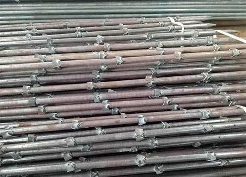 绥江隧道钢花管